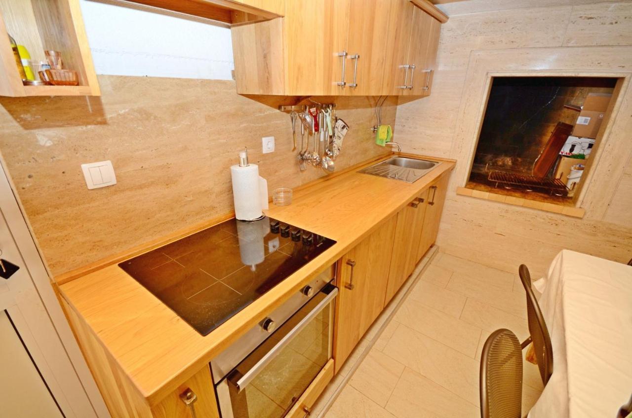 Apartment Jerka Supetar Kültér fotó