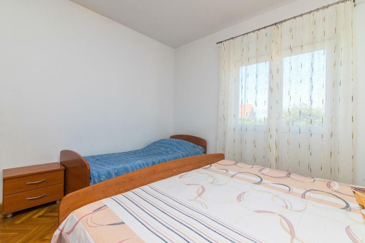 Apartment Jerka Supetar Kültér fotó