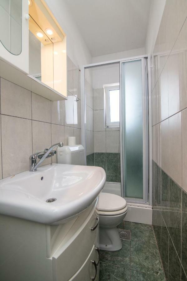 Apartment Jerka Supetar Kültér fotó